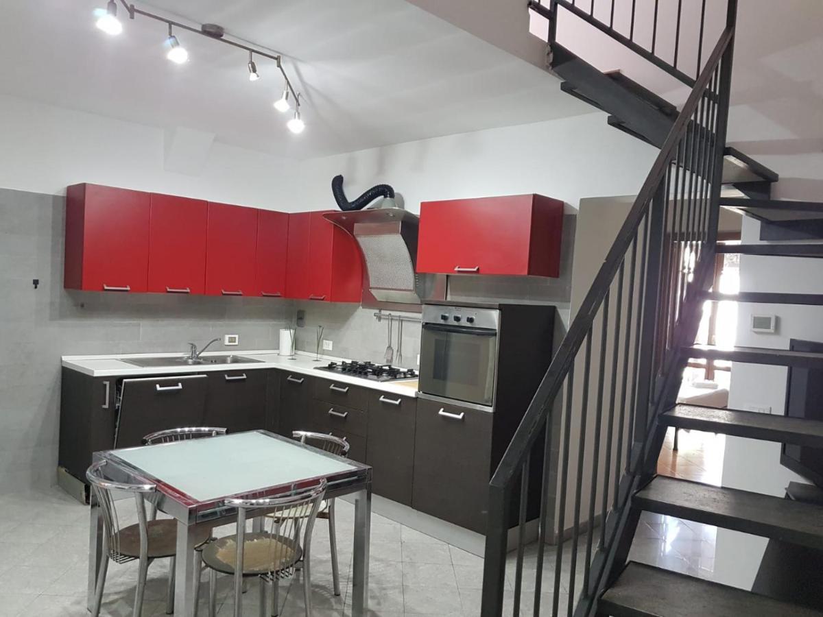 Casa N 2 Con Parcheggio Privato E Colonnina Ricarica Apartment Livorno Ngoại thất bức ảnh