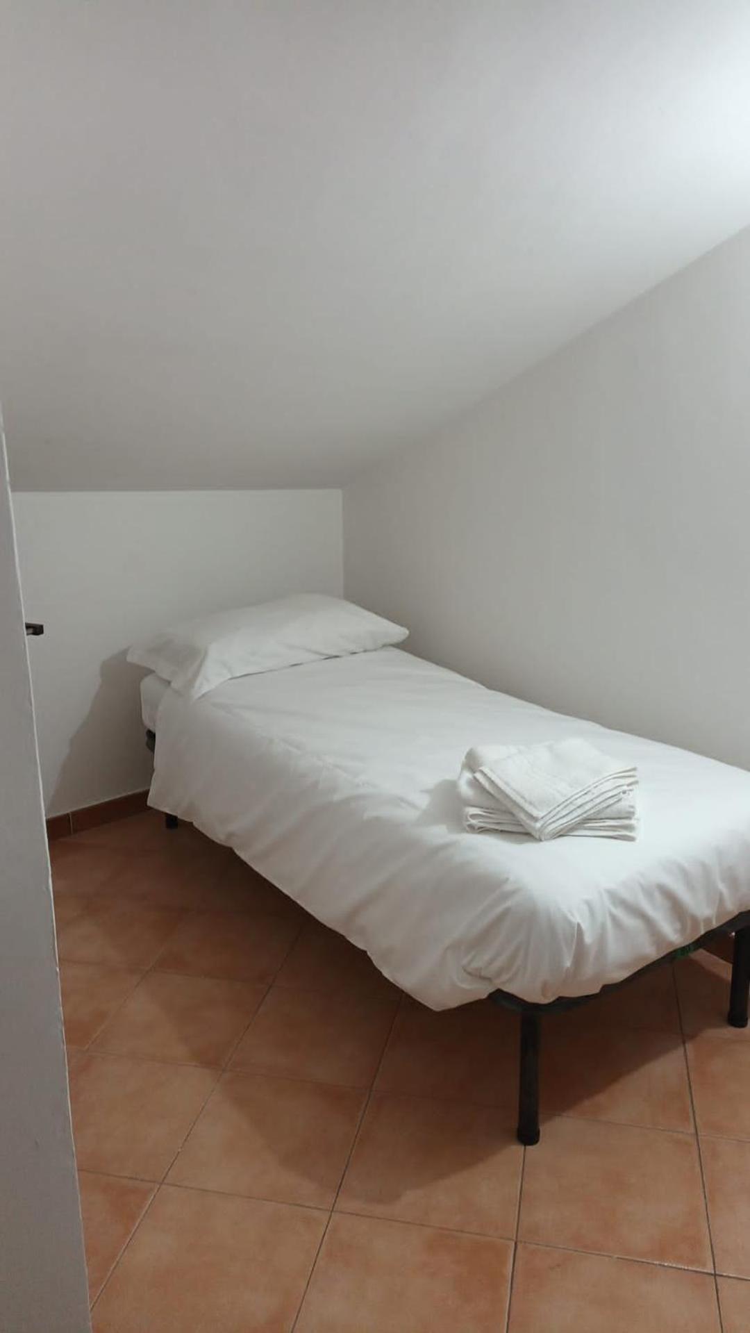 Casa N 2 Con Parcheggio Privato E Colonnina Ricarica Apartment Livorno Ngoại thất bức ảnh